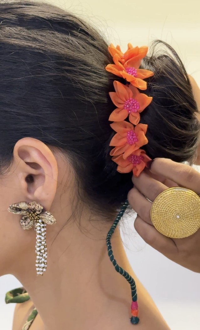 Feminine Organza Floral Gajra With Beadwork